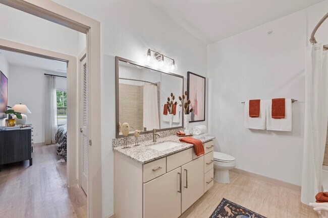 Foto del edificio - 1888 Brittmoore Rd