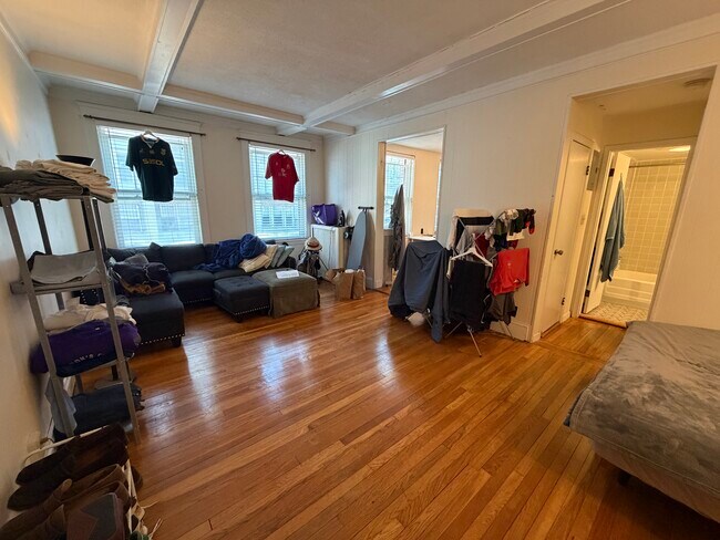 Foto del edificio - 124 Sutherland Rd