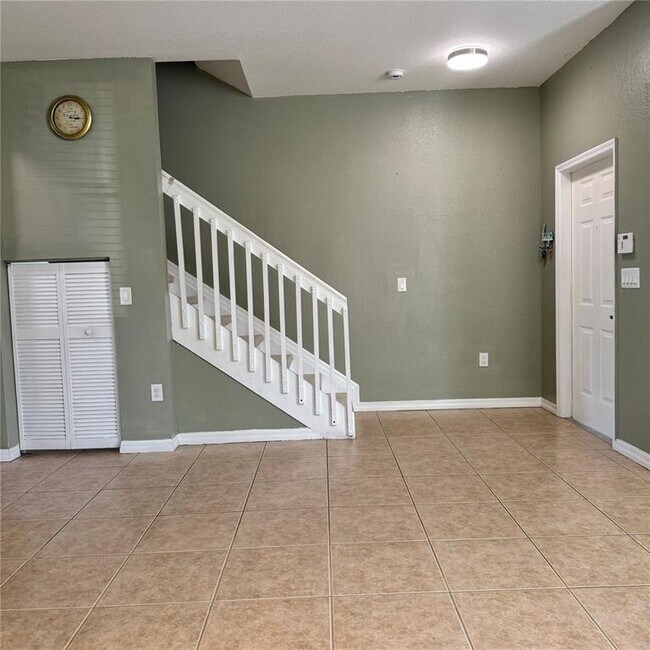 Building Photo - 1855 SW 89th Ter