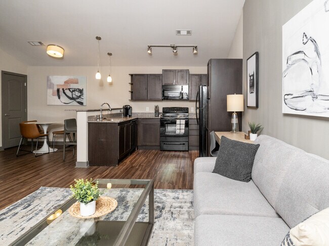 Foto del edificio - 605 SW 119th St