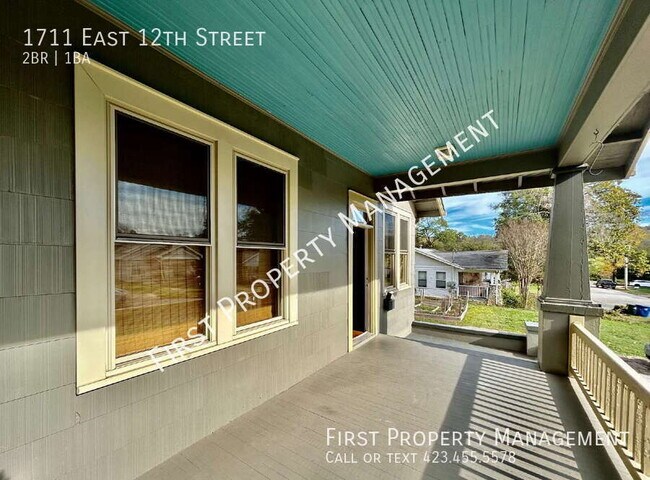 Foto del edificio - 1711 E 12th St