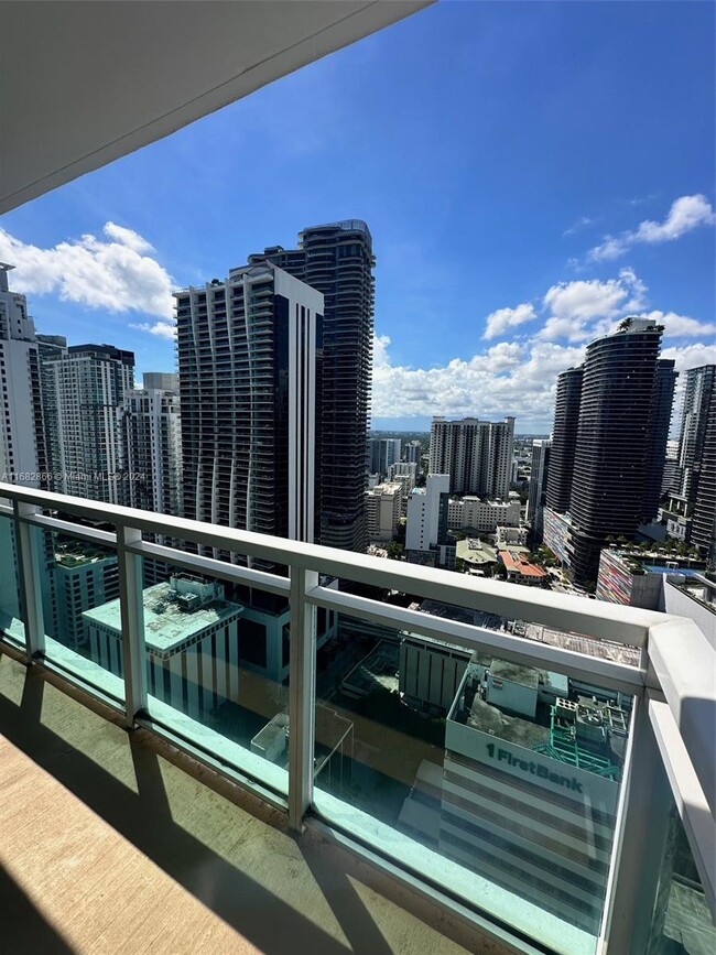 Foto del edificio - 951 Brickell Ave