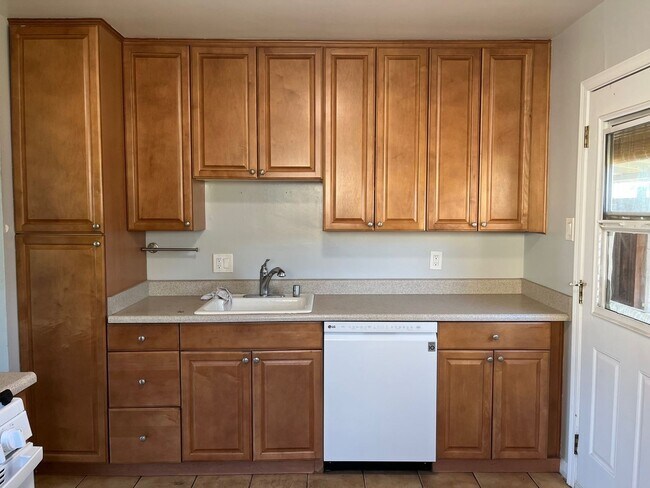 Foto del edificio - 3563-65 Clairemont Mesa Blvd
