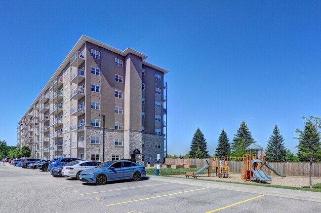 Photo du bâtiment - Harris Place Apartments