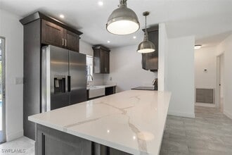 Building Photo - 1948 46th St SW