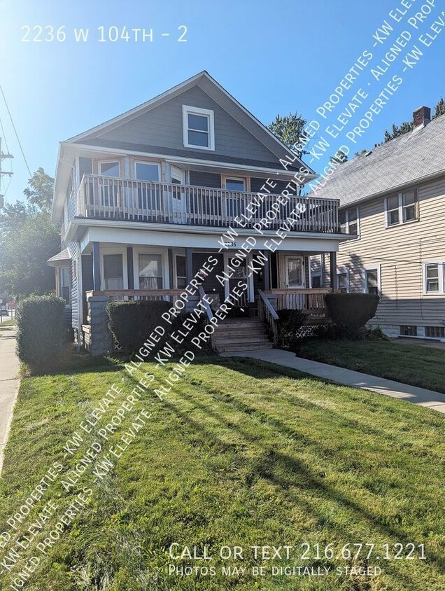 Foto principal - 2236 W 104th St