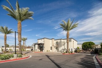 Building Photo - Madison Grove