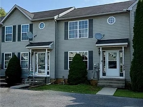 Building Photo - 609 Abbe Ct