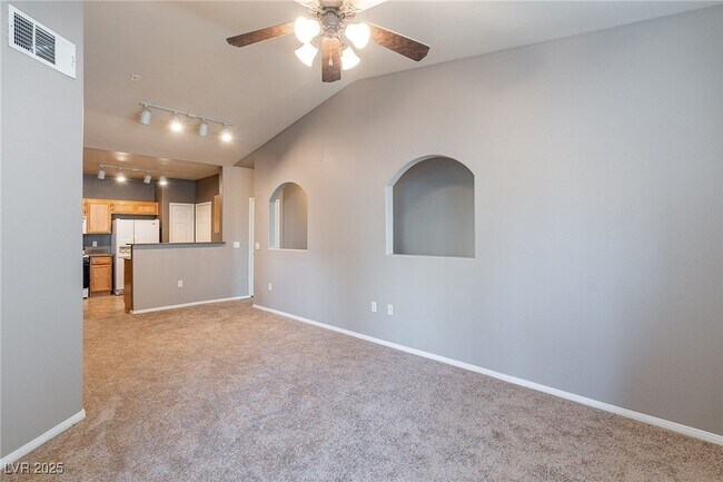 Building Photo - 10001 Peace Way