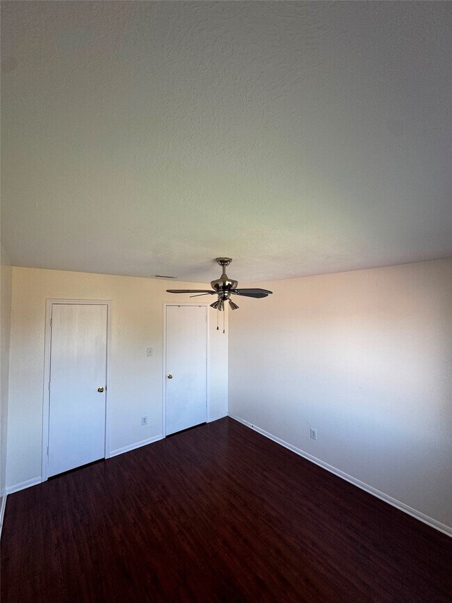 Foto del edificio - 6710 Highwind Bend Ln