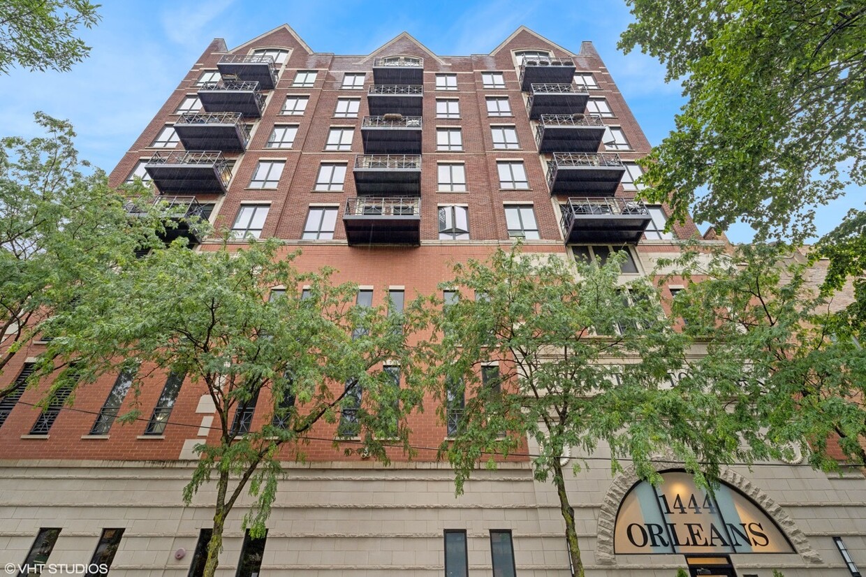 Primary Photo - 1444 N Orleans St