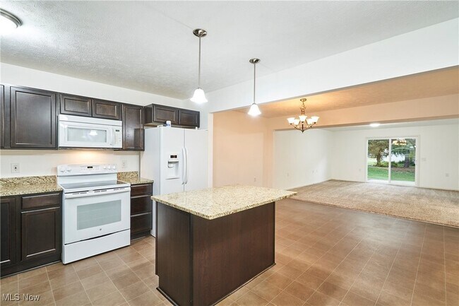 Foto del edificio - 1747 Blase Nemeth Rd