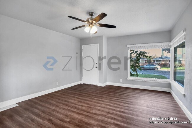 Foto del edificio - 1331 W Yale Ave