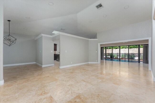 Foto del edificio - 1598 SW 5th Ave