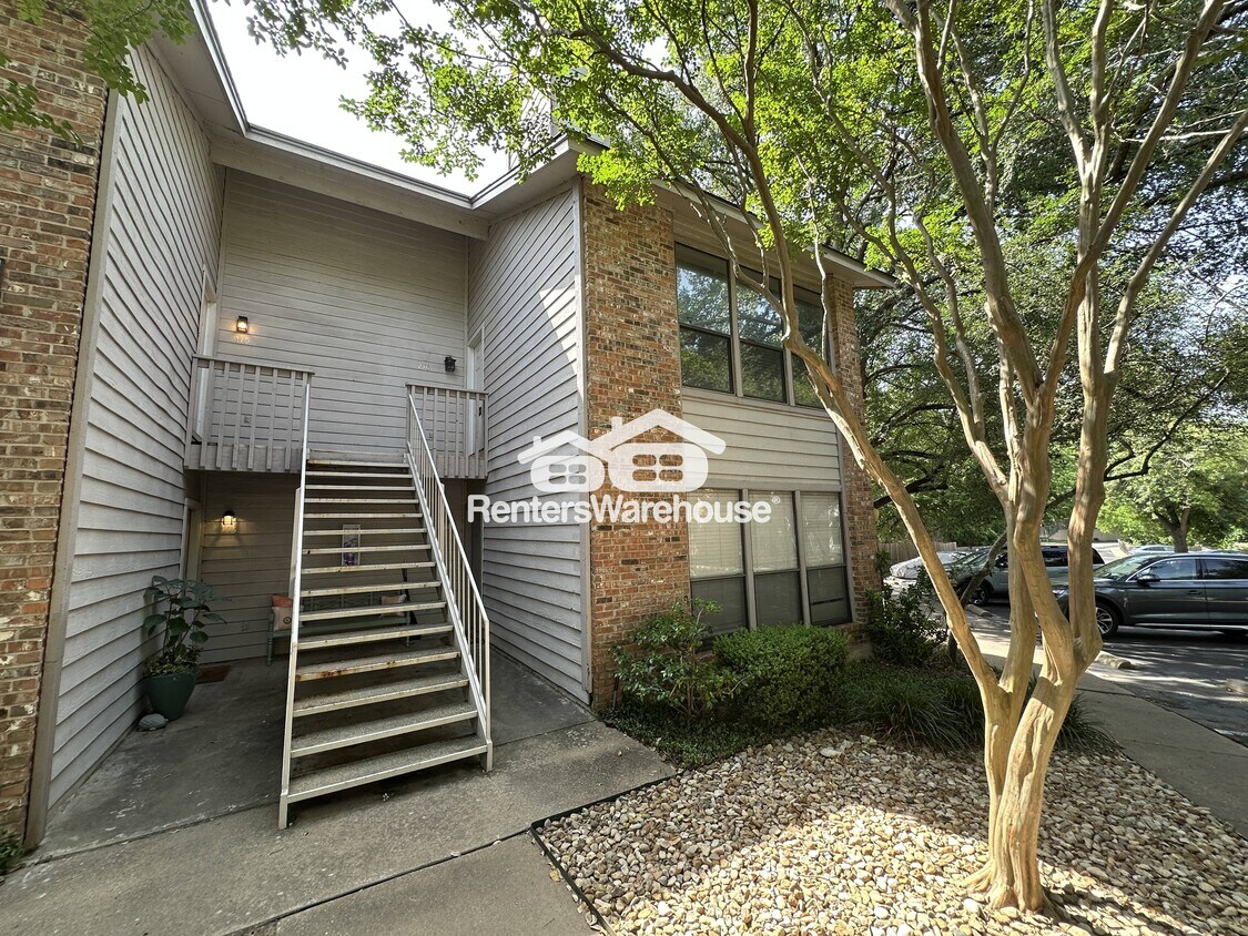 Foto principal - 3839 Dry Creek Dr