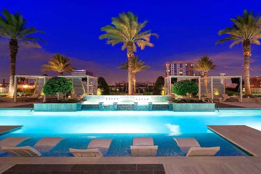 Foto principal - 2047 Westcreek Ln Ln