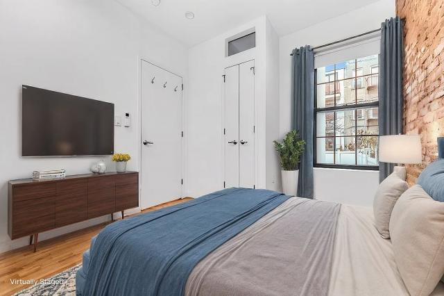 Foto del edificio - 3 bedroom in RIDGEWOOD NY 11385