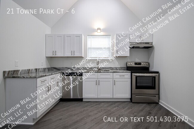 Building Photo - 21 Towne Park Ct