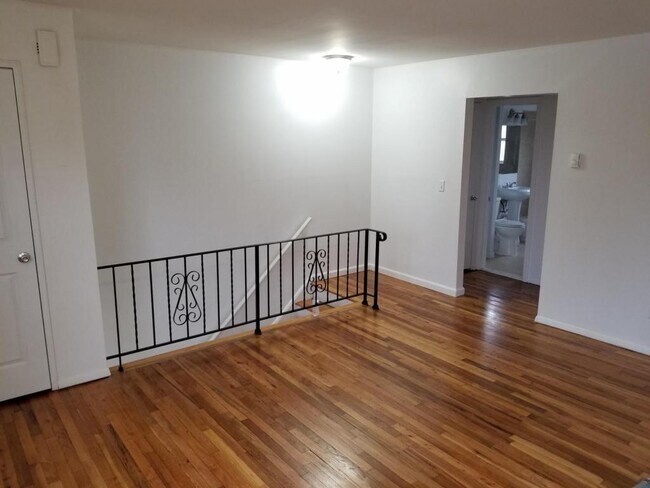 Building Photo - 333 Passaic St
