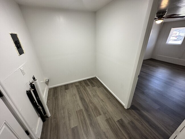 Foto del edificio - 630 SW 3rd St