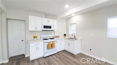 Building Photo - 21786 Cottonwood Ave