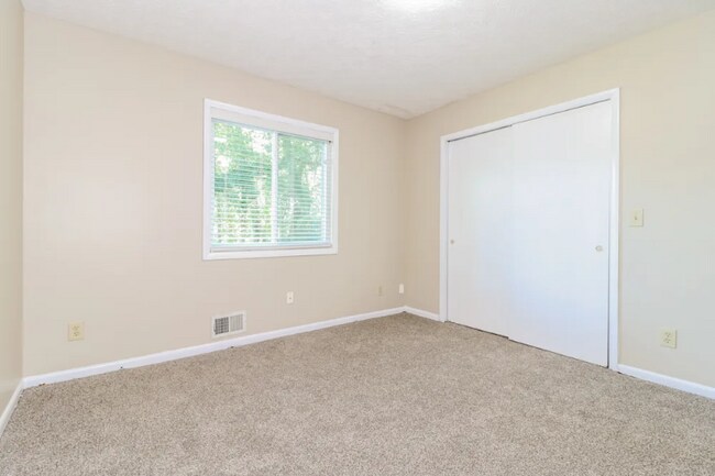 Building Photo - 4223 King James Ct