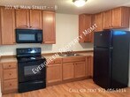 Primary Photo - 1BD PLUS LARGE BONUS Room/$1395/mo/Laundry...