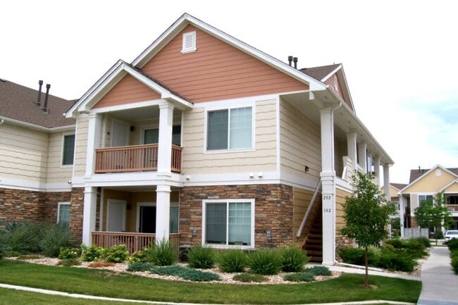Building Photo - 4715 Hahns Peak Dr