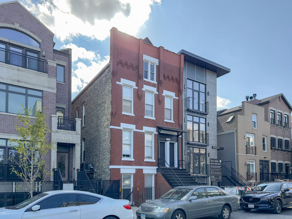 Foto principal - 1333 W Walton St