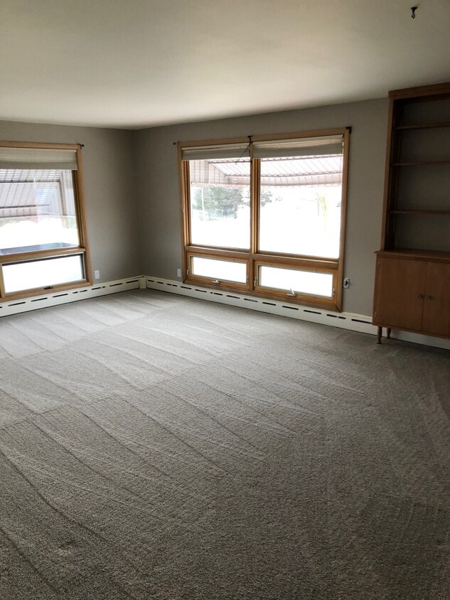 Family Room - W63N139 Washington Ave
