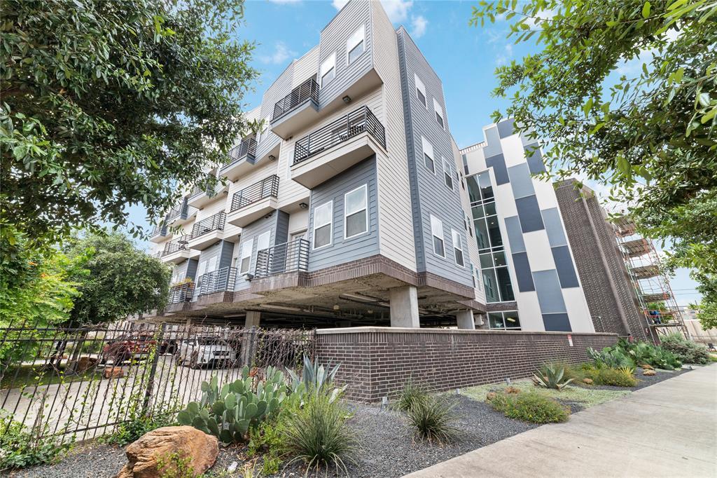Foto principal - 1011 Studemont St