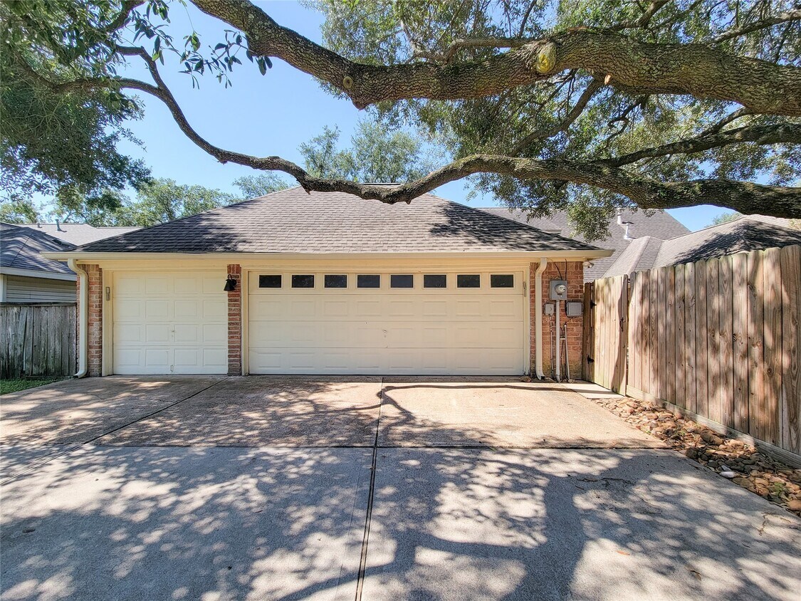 Building Photo - 20506 Laverton Dr