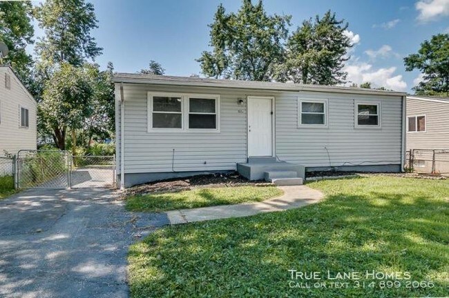 Building Photo - 3 bedroom in St. Louis MO 63138
