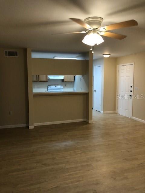 Building Photo - 8608 Key Biscayne Dr