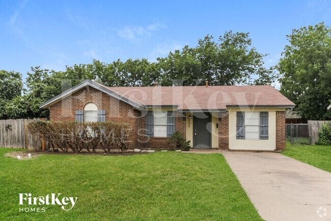 Building Photo - 308 Coury Rd