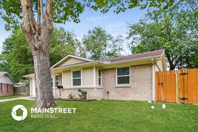 Foto del edificio - 907 Edgefield Cir