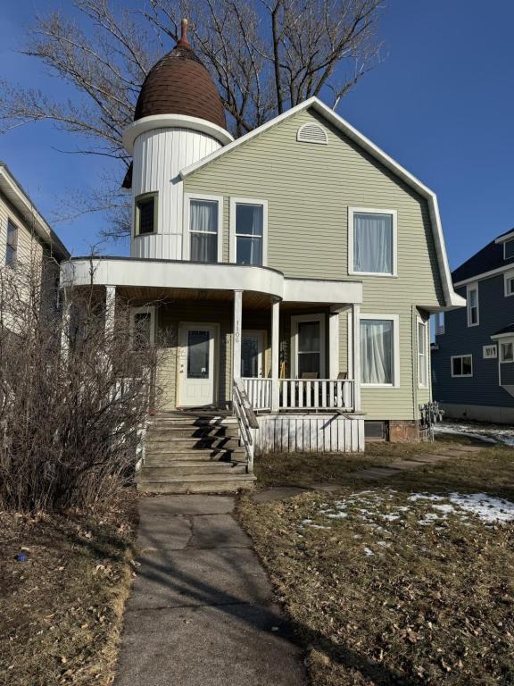 Foto del edificio - 1106 1/2 hammond ave