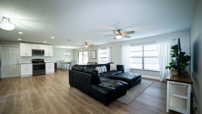 Foto del edificio - 37 Carriage Hill Cir