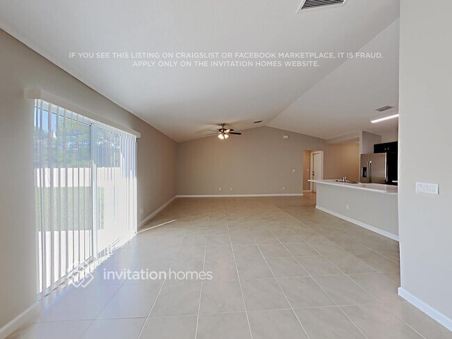 Building Photo - 268 NW Bayshore Blvd