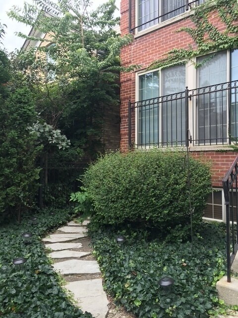 Foto del edificio - 1312 N Campbell Ave