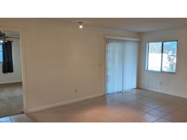 Foto del edificio - 3 Bedroom House, Palm Coast   www.WeRentSu...