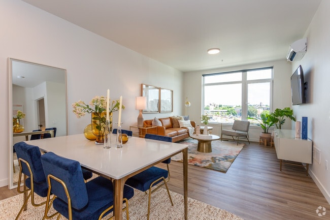Interior Photo - RiverWest Apartments