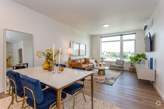 Interior Photo - RiverWest Apartments