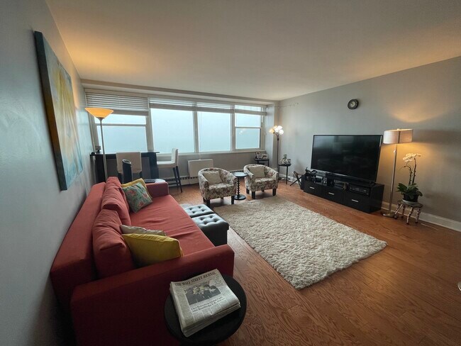 Foto del edificio - 1150 N Lake Shore Dr