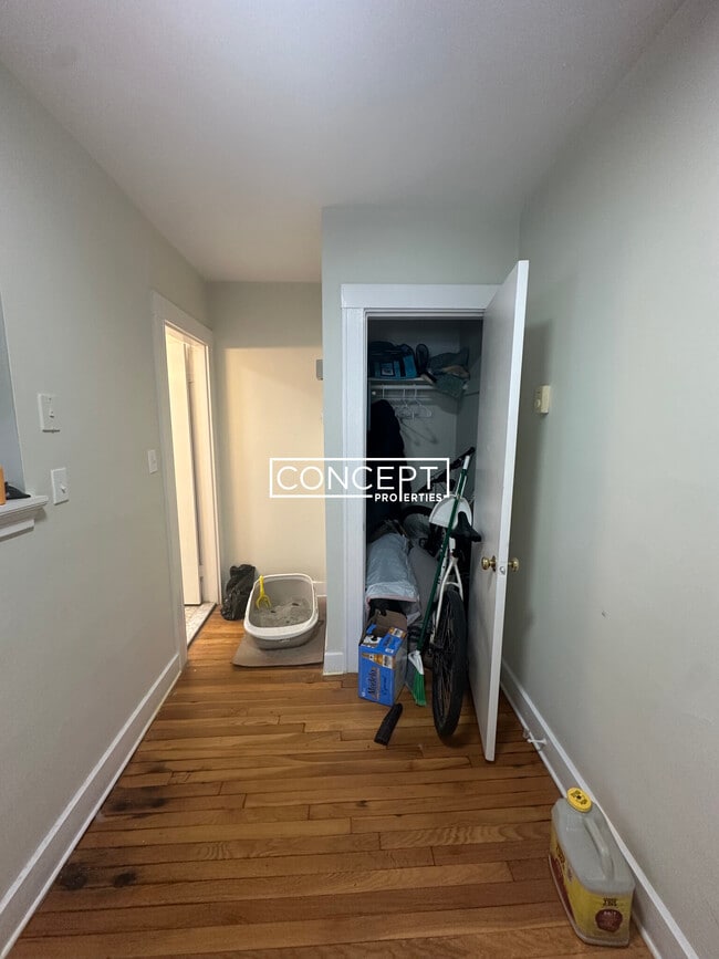 Foto del edificio - 402 Highland Ave