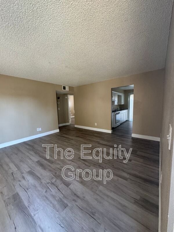 Foto del edificio - 624 N Garden St