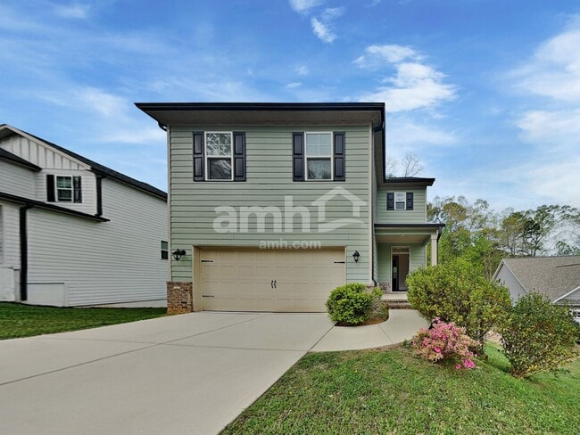 Building Photo - 134 McBee St