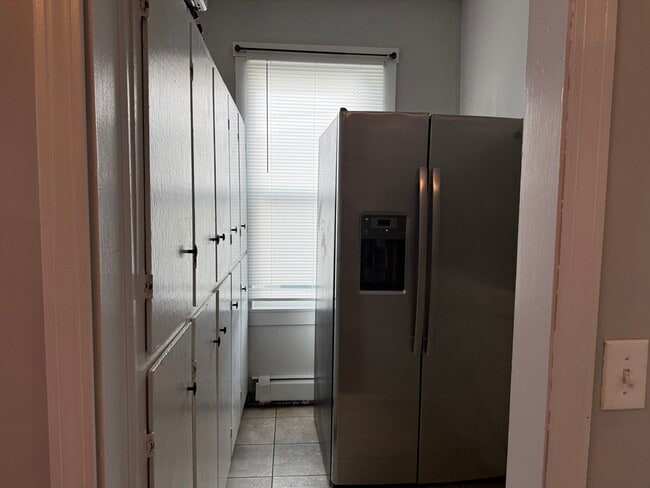 Building Photo - 231 Allen St