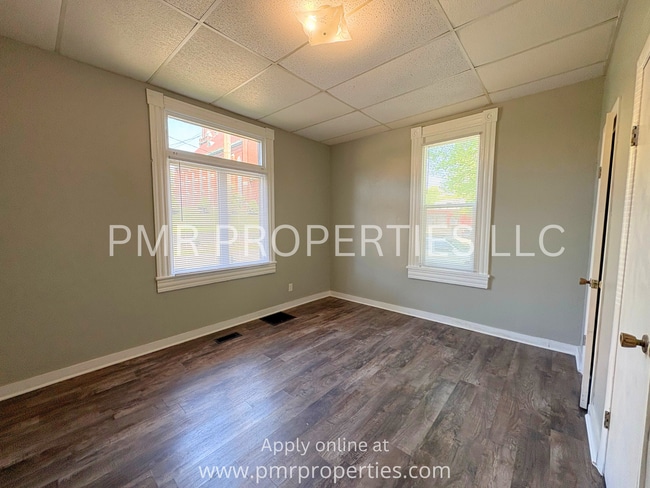 Building Photo - Charming 2 Bed, 1 Bath House