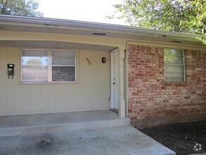 Building Photo - 313 Garrison Dr